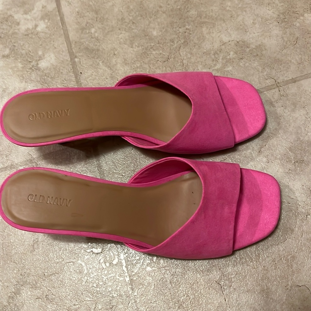 Never worn hot pink high heels